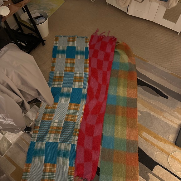 Scarf Bundle - Picture 4 of 4